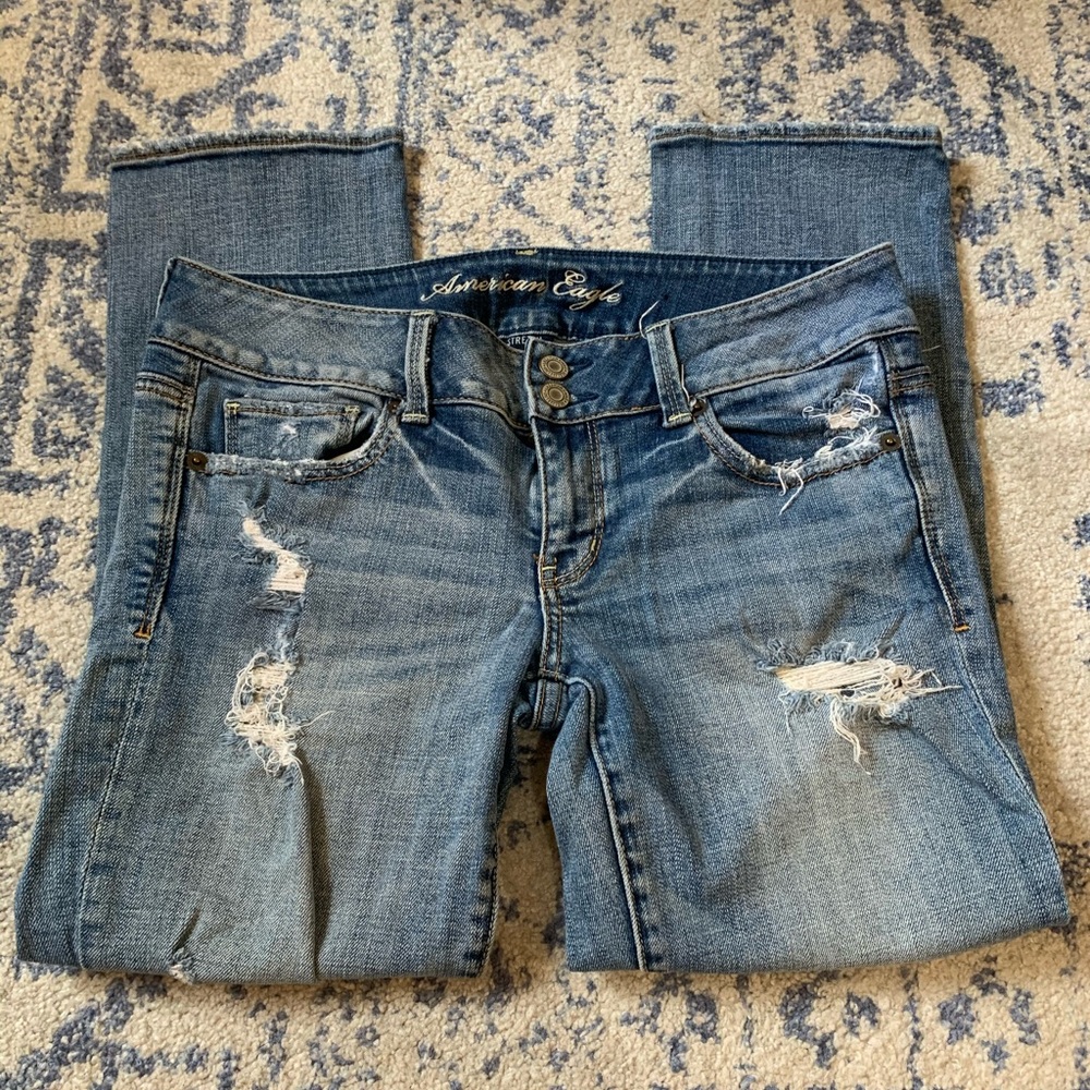 American Eagle distressed crop jeans
